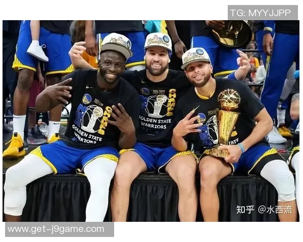 足球明星对勇士队的热爱与支持在知乎上的讨论与分享 足球明星对勇士队的热爱与支持在知乎上的讨论与分享